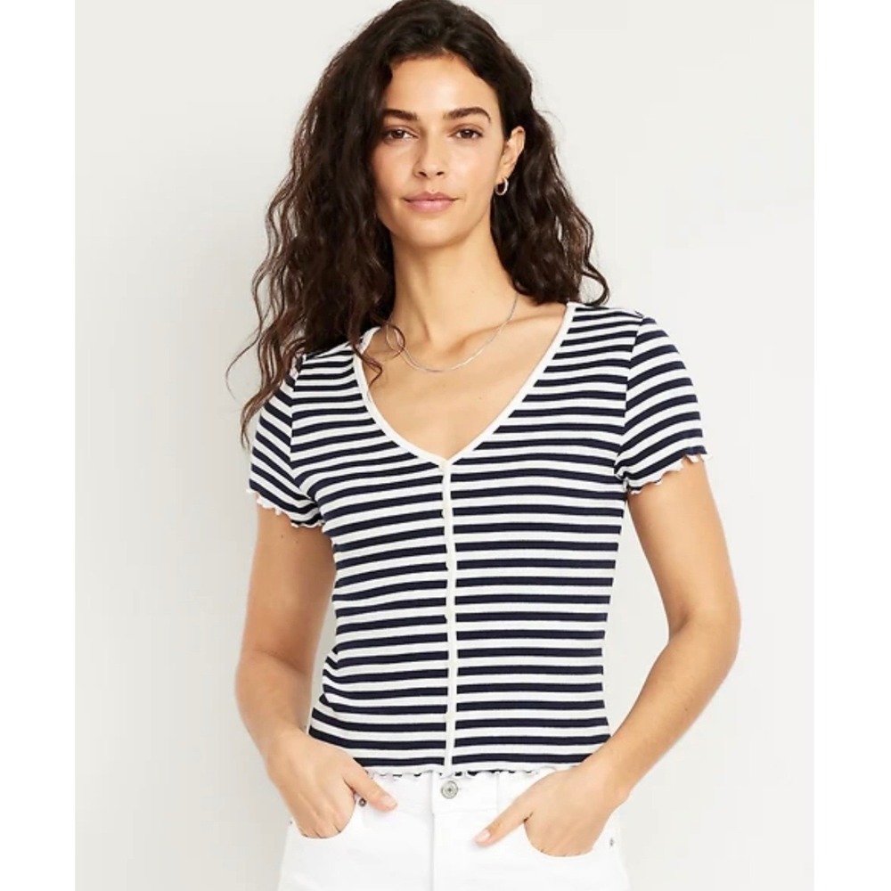 Old Navy Button-Front‎ Top Women Large Tall Navy White Striped Lettuce Edge NWT